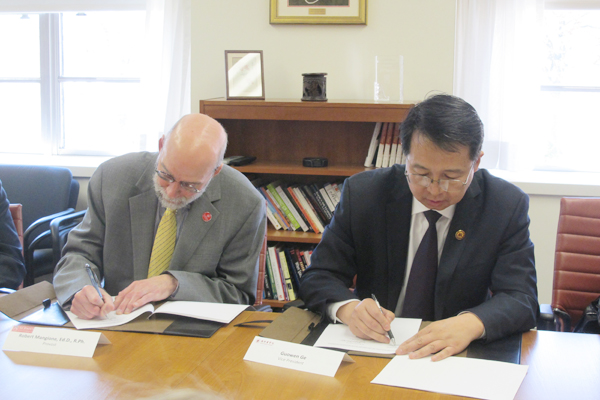 Vice President Mr. Ge Guowen to visit American Universities